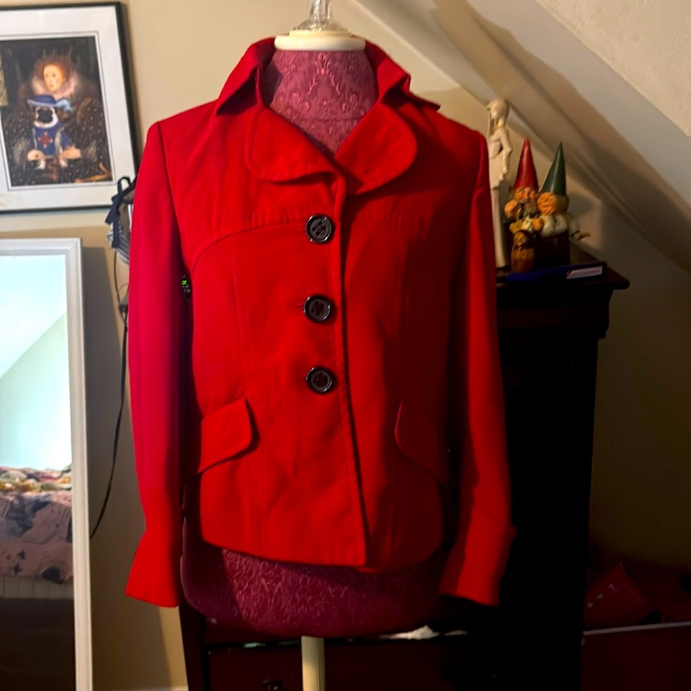 Cute red mod blazer size 6p